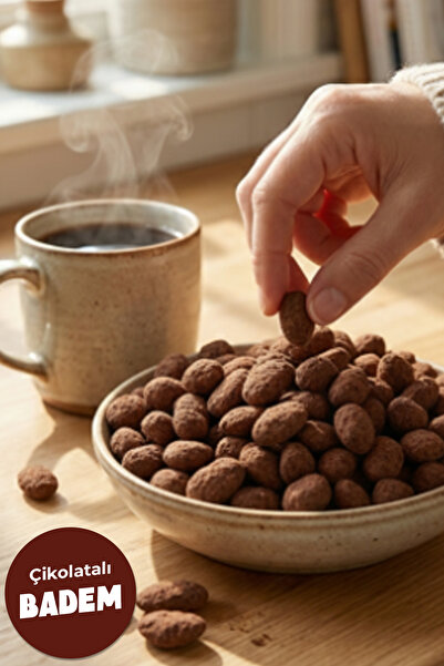 FARMİO Çikolata Kaplı Badem 1kg - Sütlü Çikolatalı Badem Draje - 2x500gr