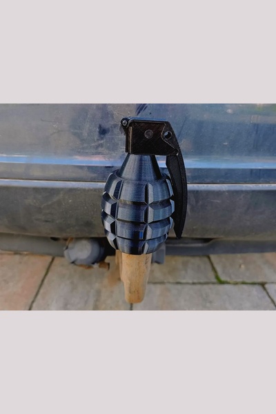 DU&ER Çeki Demiri Aksesuar Kapak – Grenade Temalı Çekme Topu Koruyucu Kapak