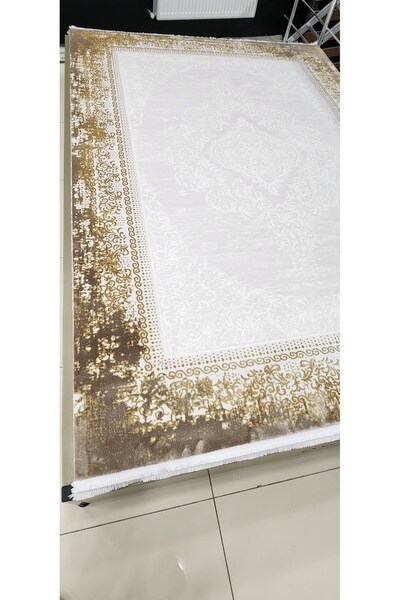 Koyunlu Halı Saray Majolika Novel