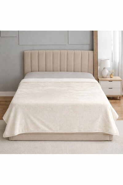 HOME AURAA Mellow – Micro Flannel Blanket – 150×220 cms – Cream