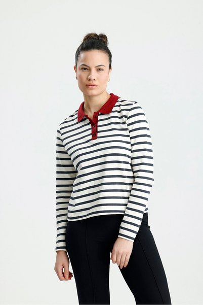 ROSE ARYA Burgundy Collar Striped Buttoned Long Sleeve Polo Collar Tshirt
