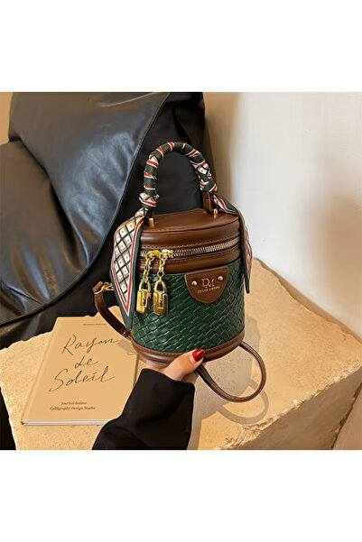 BABUN Silindir Fularlı Saplı Motifli Desenli Kabartmalı Deri Kadın Siyah Yeşi...