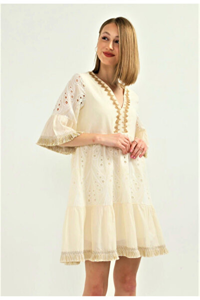 Nobrand Women's beige cotton dress with embroidery, decorative ruffles and lo...