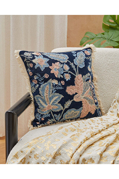 REDTAG وسادة مخملية مزينة بالخرز ومزينة بنقوش زهرية باللون الكحلي