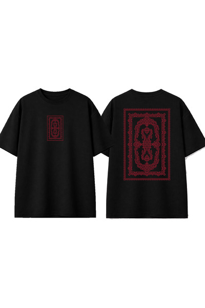 urbvn تي شيرت أسود كبير الحجم بتصميم سجادة أناضولية حمراء مطبوعة