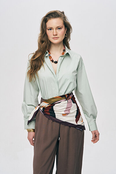 Orfeo Negro Women's Single Pocket Minimalist Solid Color Shirt