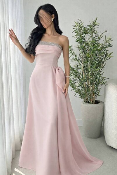 Bamah Long pink dress with embroidery on the bodice