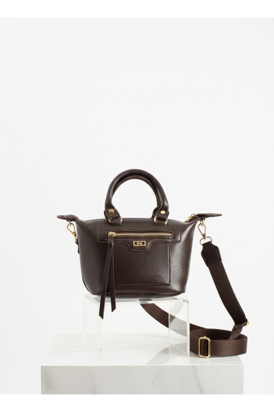 Asel Çanta Μια τσάντα χειρός και μια Τσάντα ώμου ποιότητας Α++.