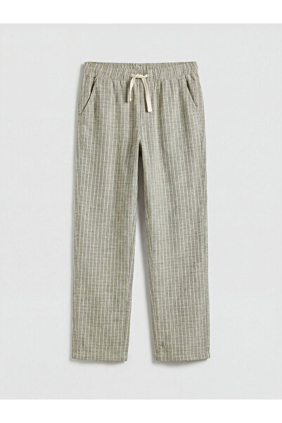 LC Waikiki Bezvremenska odeća i bezvremenski izbori Prugasto Poplin Pantalone...