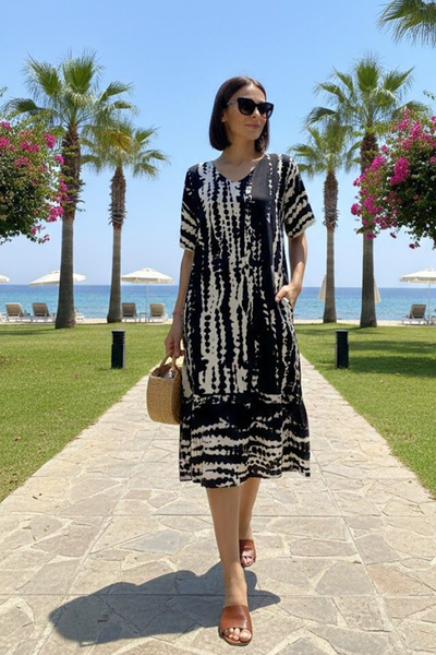 AYASOFYA OTANTIK Women's V-Neck Patterned Half Sleeve Dress with Pockets