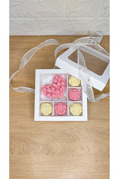 Callebaut ŞAKAYIK TASARIMLI EL YAPIMI ÇİKOLATA KUTUSU