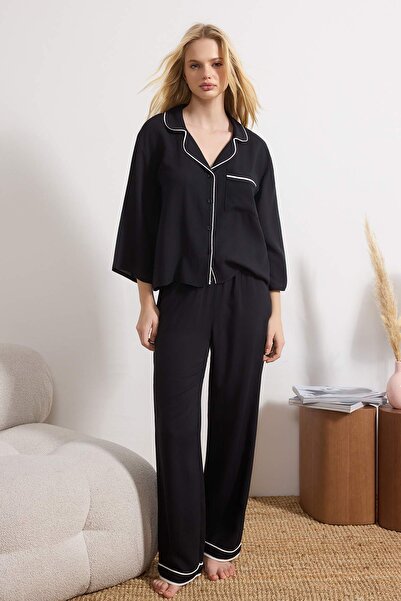 Trendyol Collection Set de pijamale țesute din viscoză cu tuburi negre THMAW2...