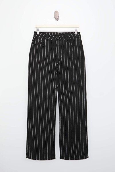 Trendyol Collection Schwarz gestreifte High-Waist-Jeans aus 100 % Baumwolle m...