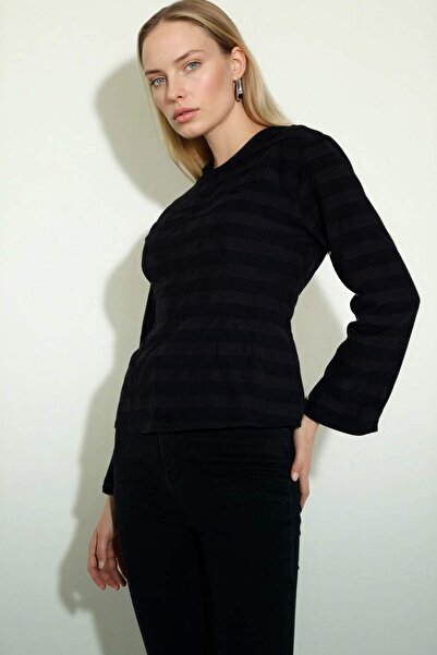 DeFacto Regular Fit Crew Neck Jacquard Long Sleeve Blouse G7560Ax26Sp