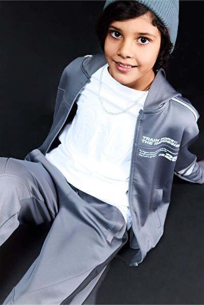 DeFacto Tricou cu mânecă lungă pentru băiat supradimensionat Wide Fit guler r...