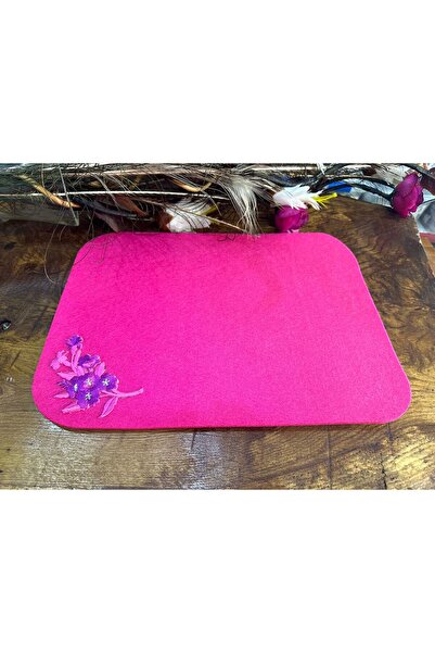 Gönülden Tasarım 1 komad vezenog cvetnog filca A Podmetač 40x30 cm roze