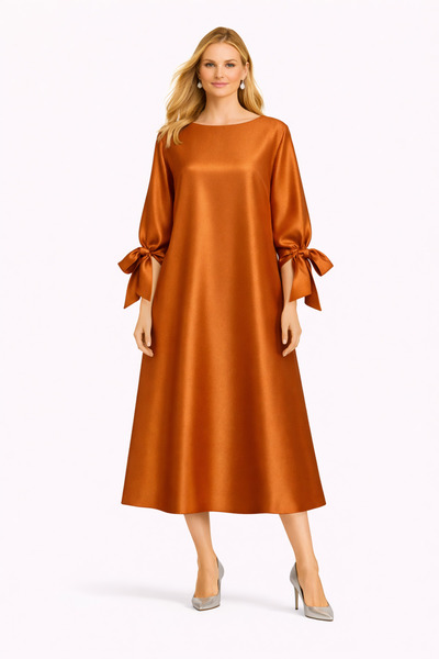 MERT ERKAN فستان ساتان أنيق متوسط ​​الحجم مع تفاصيل ربط على شكل فتحة الكتف