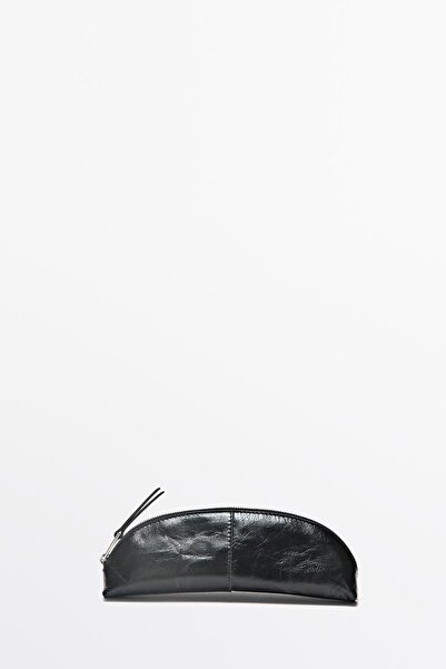 Massimo Dutti Nappa leather toiletries bag