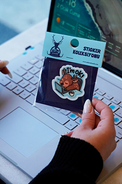 Ankarakomik I'M OK Geyik Sticker 6x5 cm Ghibli Su Geçirmez - Laptop, Termos, Defter İçin Dayanıklı Çıkartma
