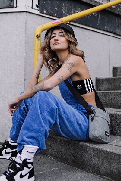 Eastpak The One Gri Bel Çantası