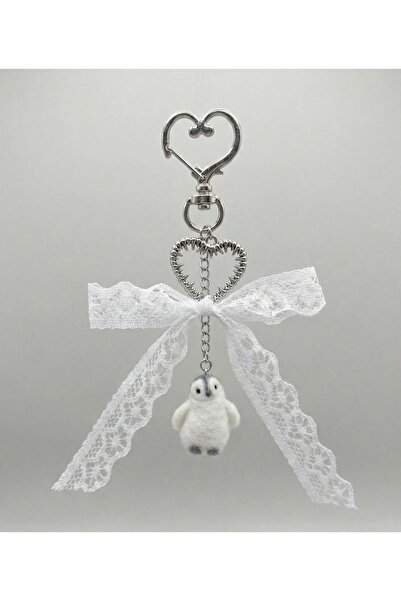 coquette butik Gümüş Renk Kalp Detaylı Sevimli Peluş Nihilist Penguen Anahtar...