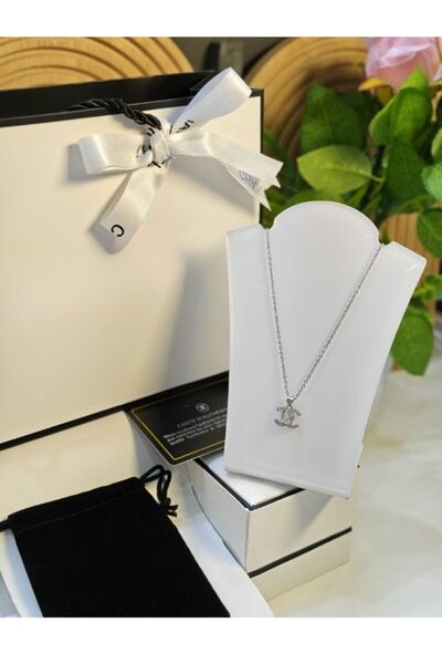 Generic سلسال مع تعليقة