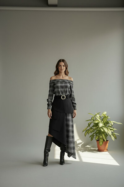 emosavm Kadın Süet Detaylı Kemerli Madonna Yaka Ekose Elbise