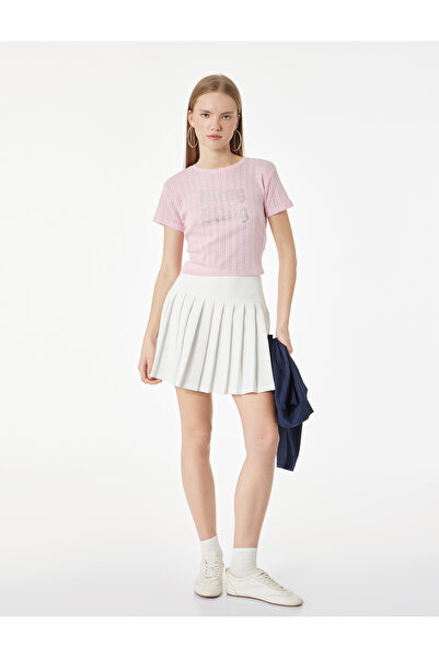 Koton slim fit Tricou cu mânecă scurtă cu pietre aplicate guler rotund