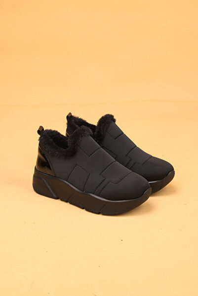 Nilsa Shoes Γυναικεία αθλητικά παπούτσια σε μαύρο χρώμα από ύφασμα αλεξίπτωτο...