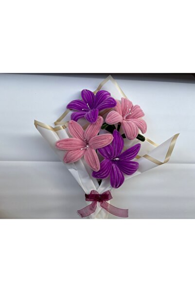 Sevgi burada Renk Seçenekli Lilyum Buket ( 4 Tane )