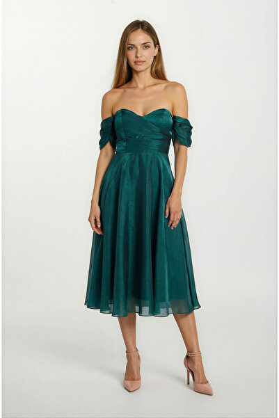 Spazio Lisandra Düşük Omuz Uzun Abiye Elbise ZÜMRÜT