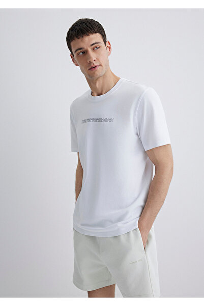 Mavi Μαύρο εμπριμέ λευκό T-shirt Regular Fit / Normal Cut 0612647-620