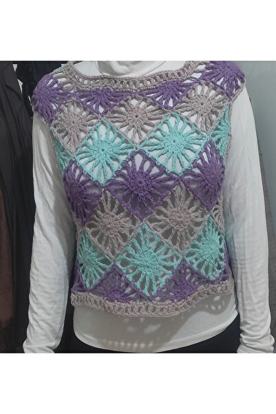 Kevser nur tuhafiye Hand-knitted patterned sweater