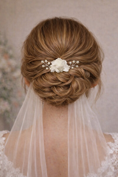 Eva Flore إكسسوار شعر الزفاف باللون الأبيض - لؤلؤ الكوبية، كعكة مشبك مشط الزفاف