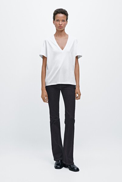 Massimo Dutti Dökümlü V yaka t-shirt