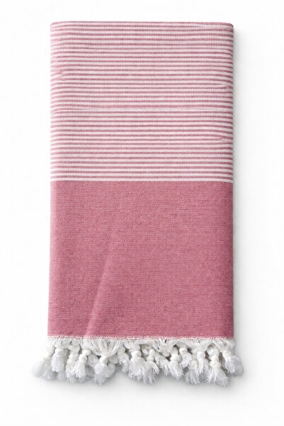 EMİLLİE Хюррем Пештам