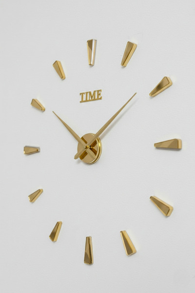 Wooden Factory 3d Gold Çizgi Desenli Renk Aynalı Pleksi Dekoratif Time Yazılı...