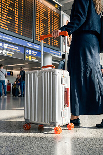 Zeplin Boxy PC Policarbon Kabin Boy Valiz Silver-Turuncu