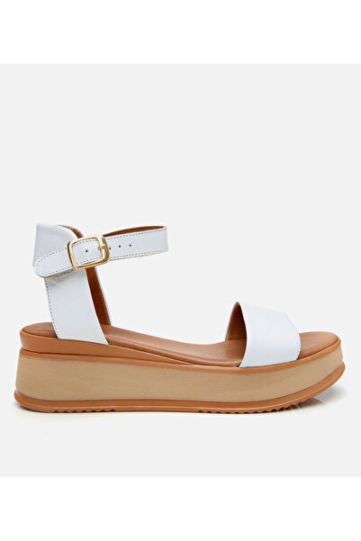 Hotiç Дамски бели кожени сандали на танкетка