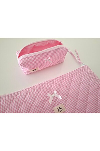 MB Pink Gingham Patterned Laptop Sleeve - Pen Holder Set - Compatible with 15...