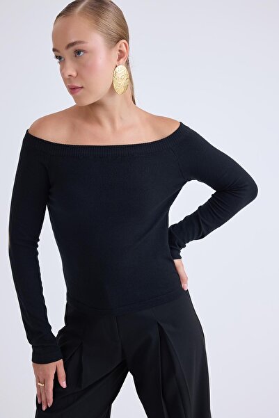 Vitrin Kayık Yaka Uzun Kol Triko Bluz