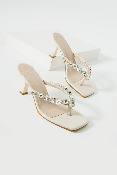 diclepolat Women's Beige Stone Heeled Flip-Flops Gala