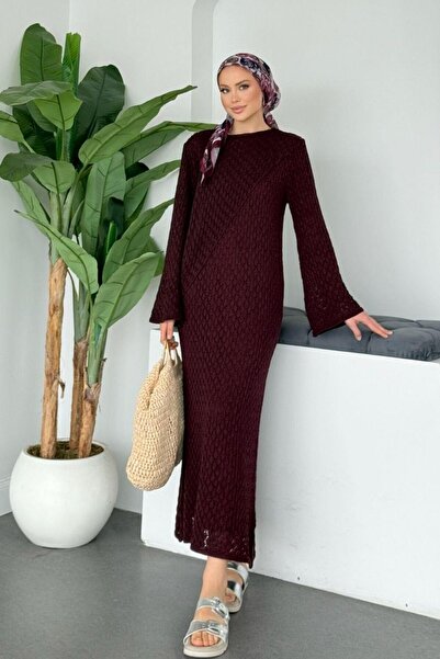 Şulemoda Giyim Ασύμμετρο Πλεκτό Φόρεμα με Διάτρητο Σχέδιο Μπροστά, Βουργουνδί