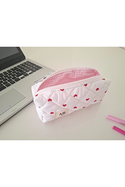 MB Heart patterned pencil holder