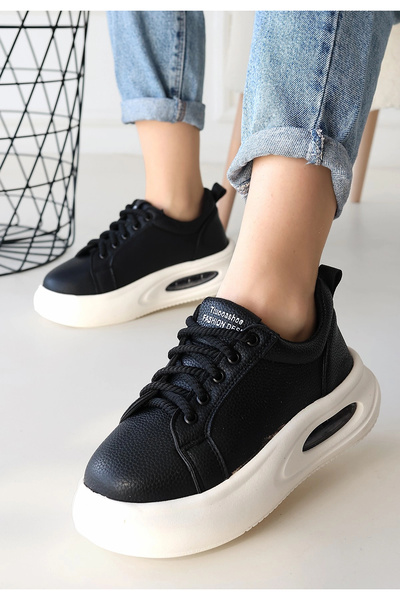 ARMÜZ Chris Black Leather Lace-Up Sneakers