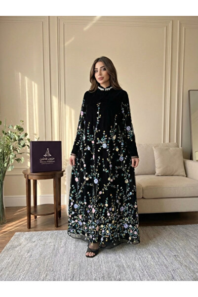 Mazoon Fashion Embroidered Velvet Dress with Flowers
