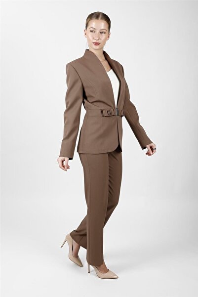 ÖNDER ÖZSOY Classic Jacket with Stand Collar & Trousers with Pockets Women's ...