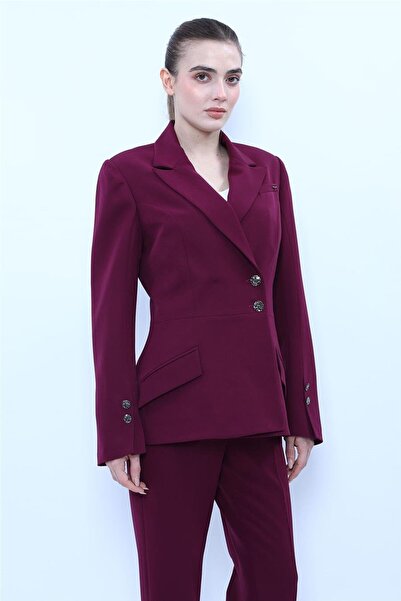 ÖNDER ÖZSOY جاكيت نسائي عصري بياقة مزدوجة الصدر - لون برقوق