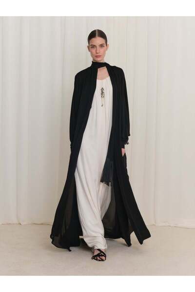 BAQA Püskül Detaylı Siyah Abaya
