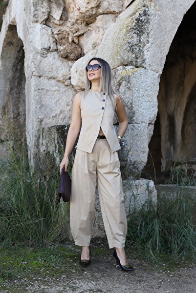 bytugcekaya Beige Backless Belt Detail Vest and Trousers Set